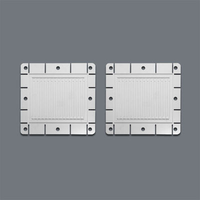 سعر جيد دقة الحفر المعدنية المخصصة 0.5mm إلى 2mm لوحات ثنائية القطب المعدنية لخلايا الوقود PEM الانترنت