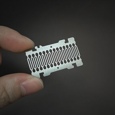 سعر جيد Custom Chemical Metal Etching Ultra Thin Stainless Steel Electric Razor Accessories الانترنت