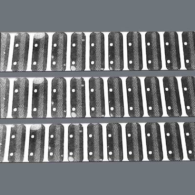 الشبكة الصوتية الحفرة الكيميائية وشباكات السماعات لمتحدثي الهواتف الذكية